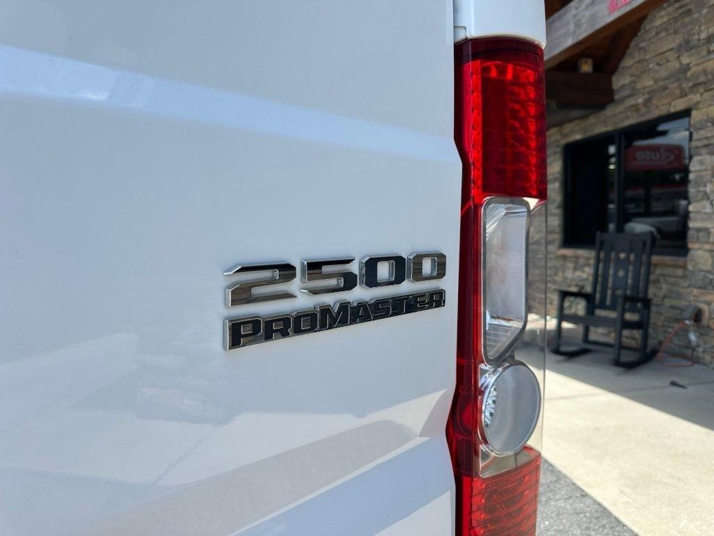 RAM ProMaster Cargo Van Tradesman 2500 Low Roof 136" WB w/Pass Seat 2025
