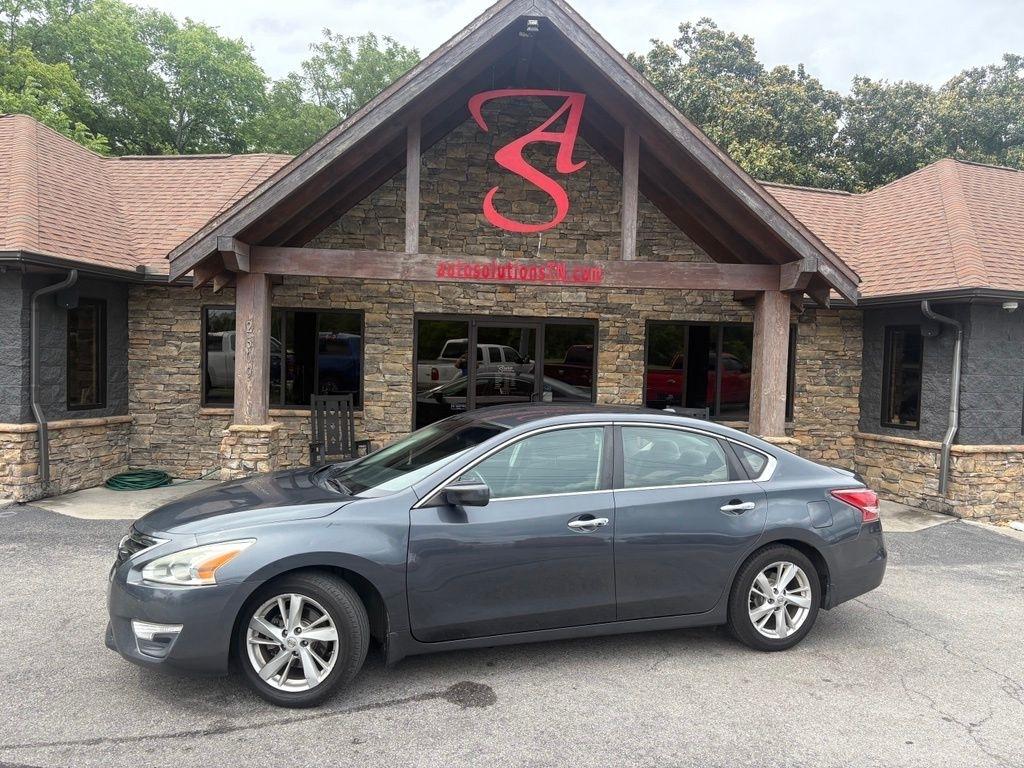 Nissan Altima 4dr Sdn I4 2.5 SV 2013