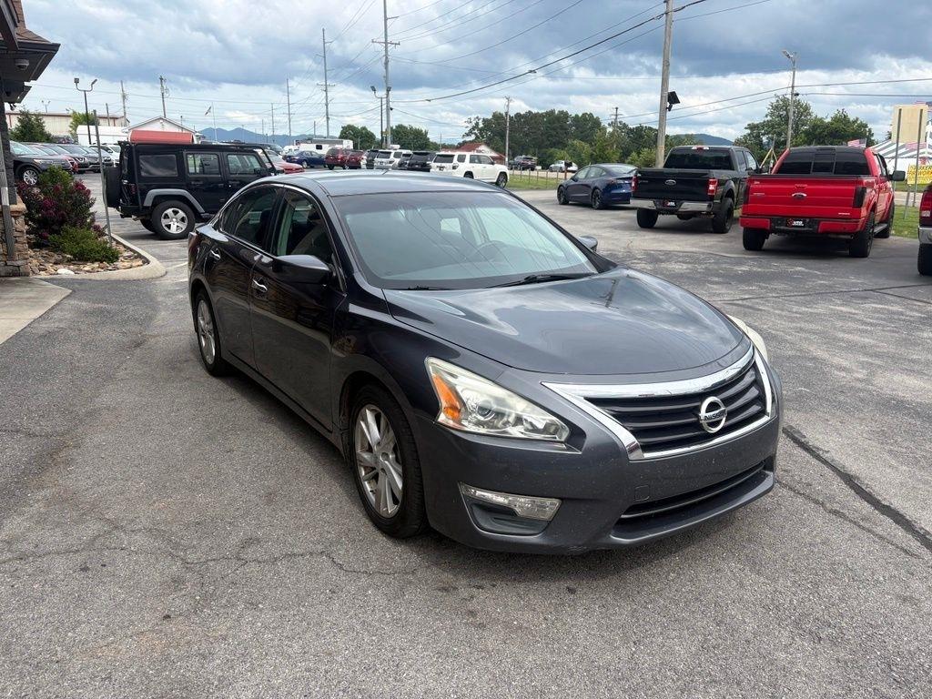 Nissan Altima 4dr Sdn I4 2.5 SV 2013