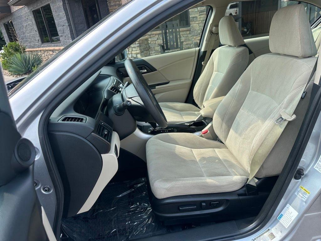 Honda Accord Hybrid 4dr Sdn 2014
