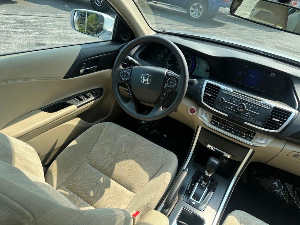 Honda Accord Hybrid 4dr Sdn 2014