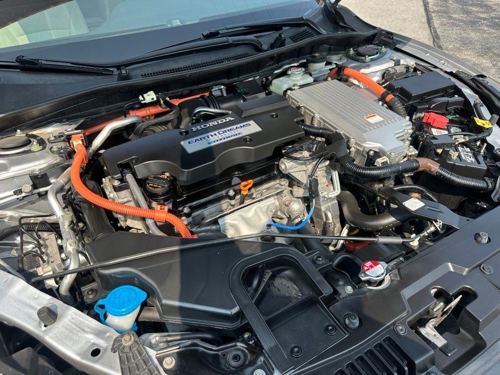 Honda Accord Hybrid 4dr Sdn 2014