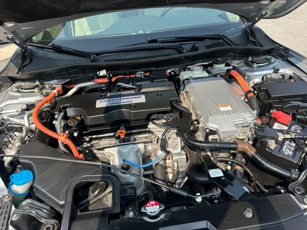 Honda Accord Hybrid 4dr Sdn 2014
