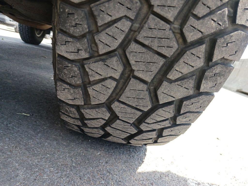 Toyota Tacoma 4WD Double Cab V6 AT (Natl) 2015
