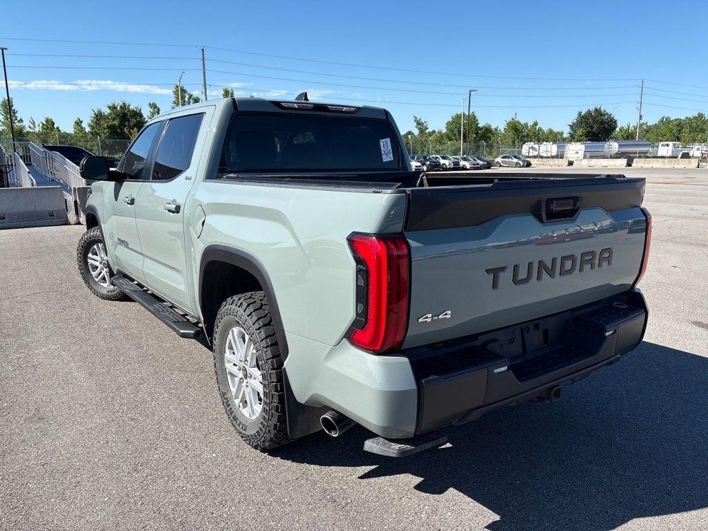 Toyota Tundra 4WD SR5 CrewMax 5.5' Bed (Natl) 2024