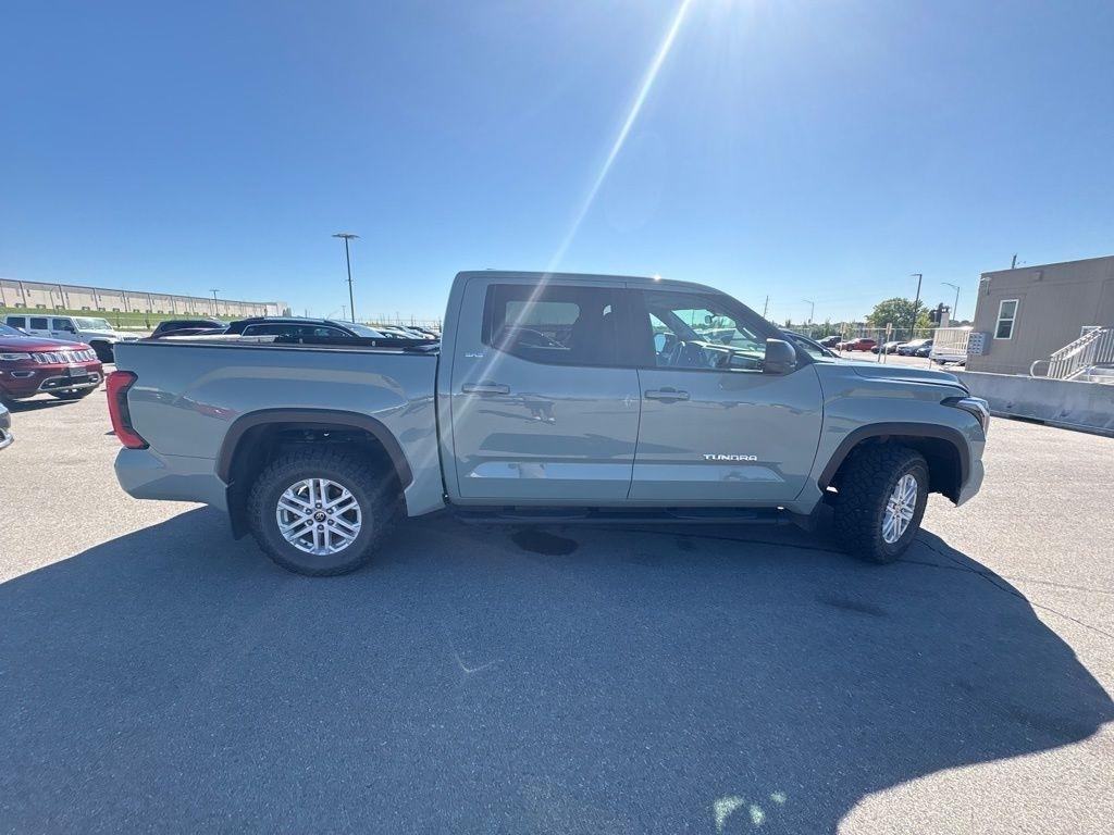 Toyota Tundra 4WD SR5 CrewMax 5.5' Bed (Natl) 2024