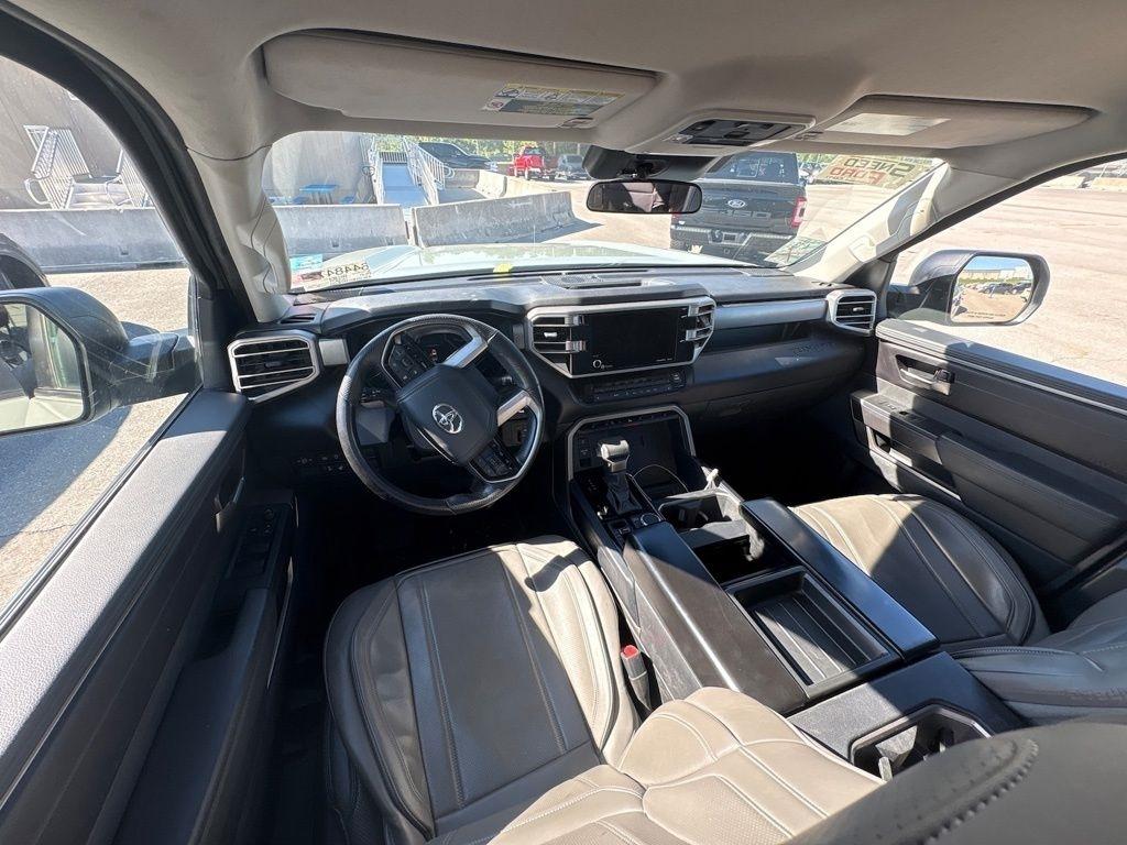 Toyota Tundra 4WD SR5 CrewMax 5.5' Bed (Natl) 2024