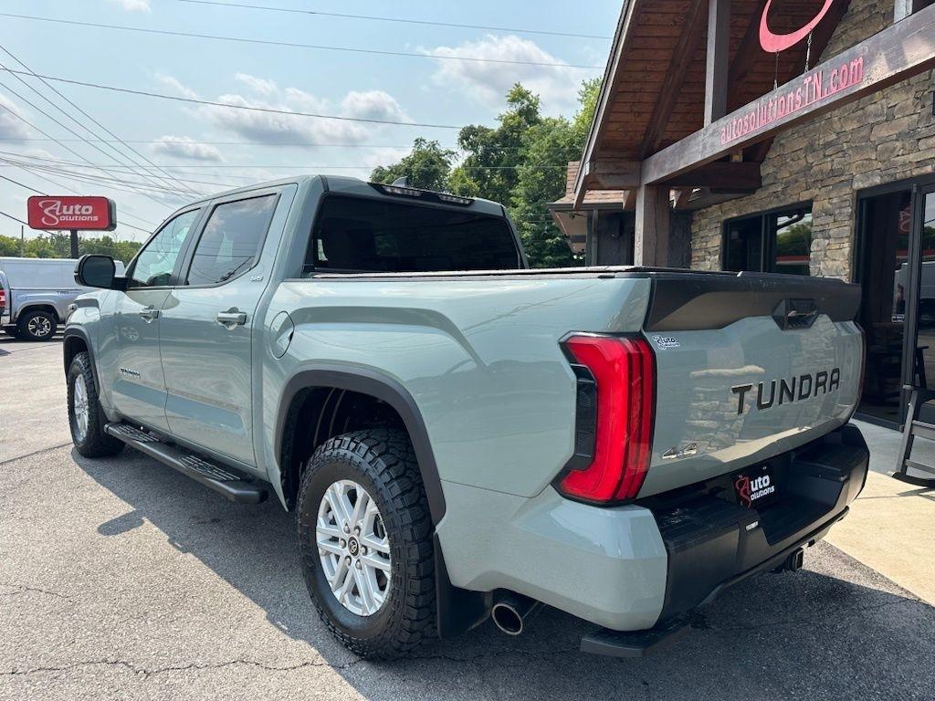 Toyota Tundra 4WD SR5 CrewMax 5.5' Bed (Natl) 2024