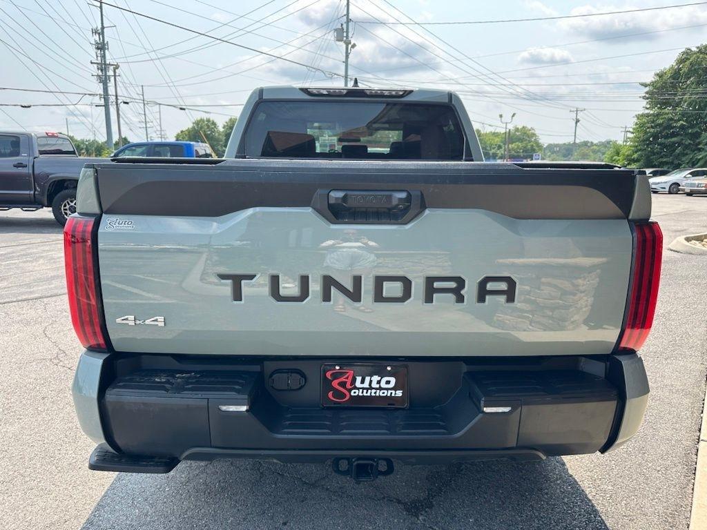 Toyota Tundra 4WD SR5 CrewMax 5.5' Bed (Natl) 2024