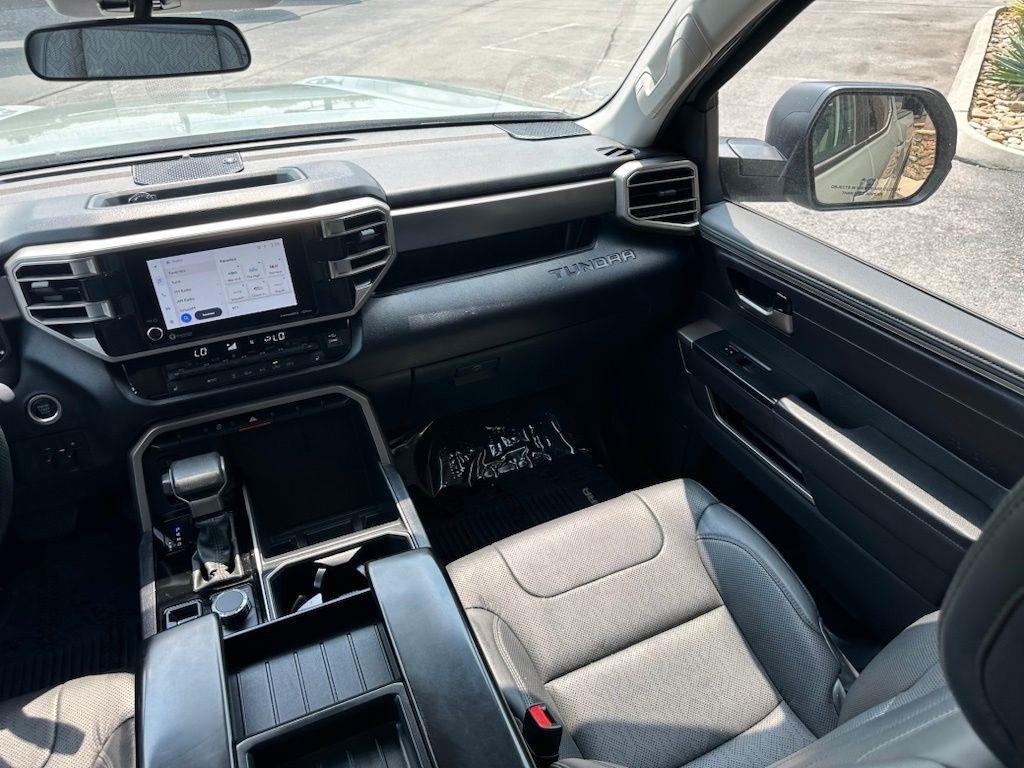 Toyota Tundra 4WD SR5 CrewMax 5.5' Bed (Natl) 2024