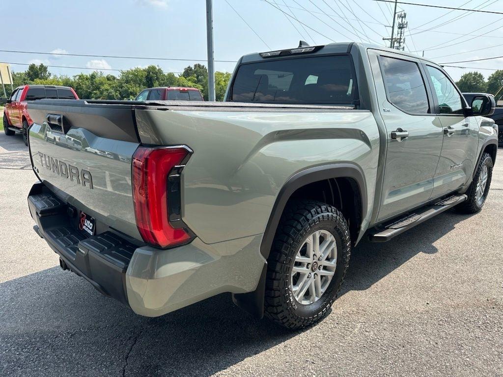 Toyota Tundra 4WD SR5 CrewMax 5.5' Bed (Natl) 2024