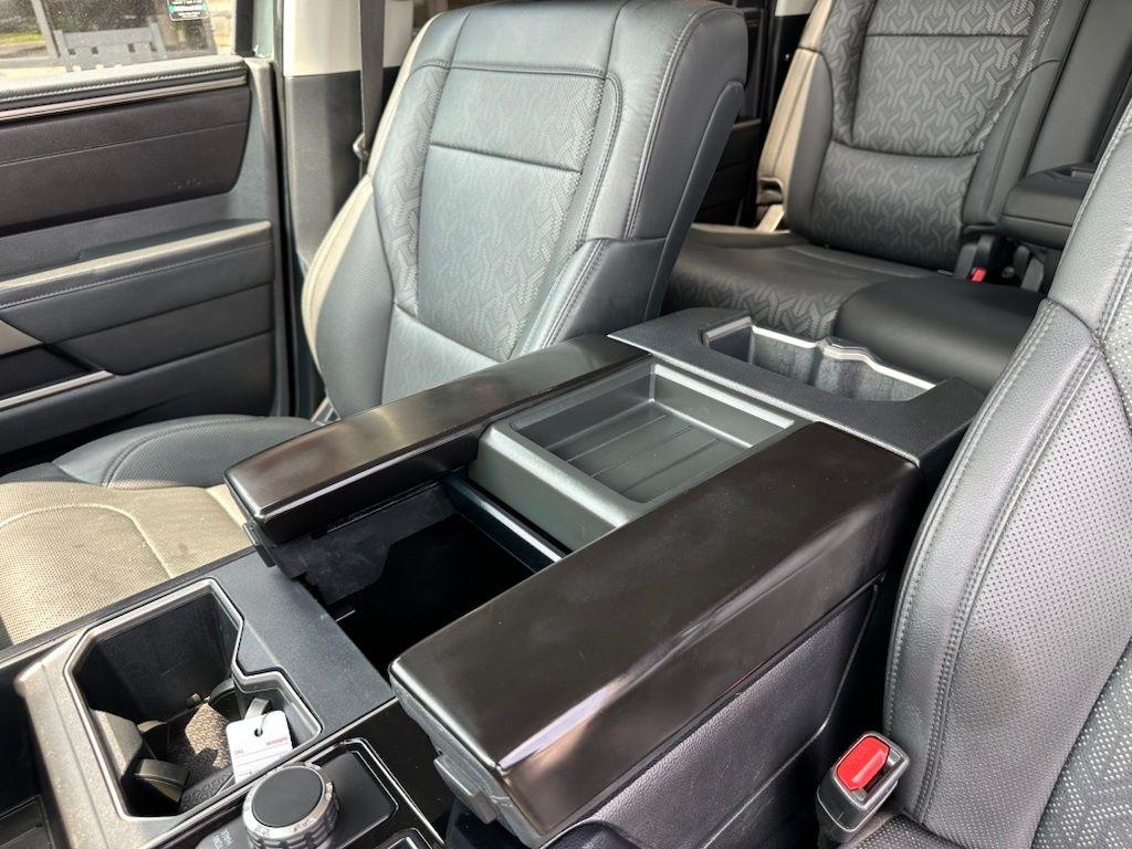Toyota Tundra 4WD SR5 CrewMax 5.5' Bed (Natl) 2024