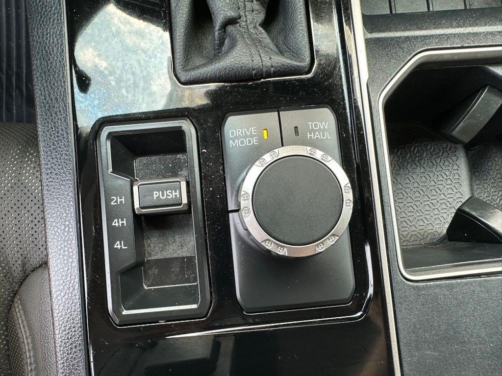 Toyota Tundra 4WD SR5 CrewMax 5.5' Bed (Natl) 2024