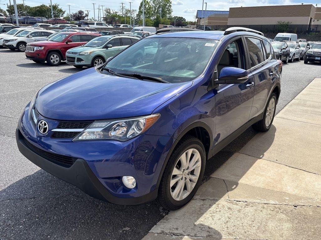 Toyota RAV4 FWD 4dr Limited (Natl) 2015