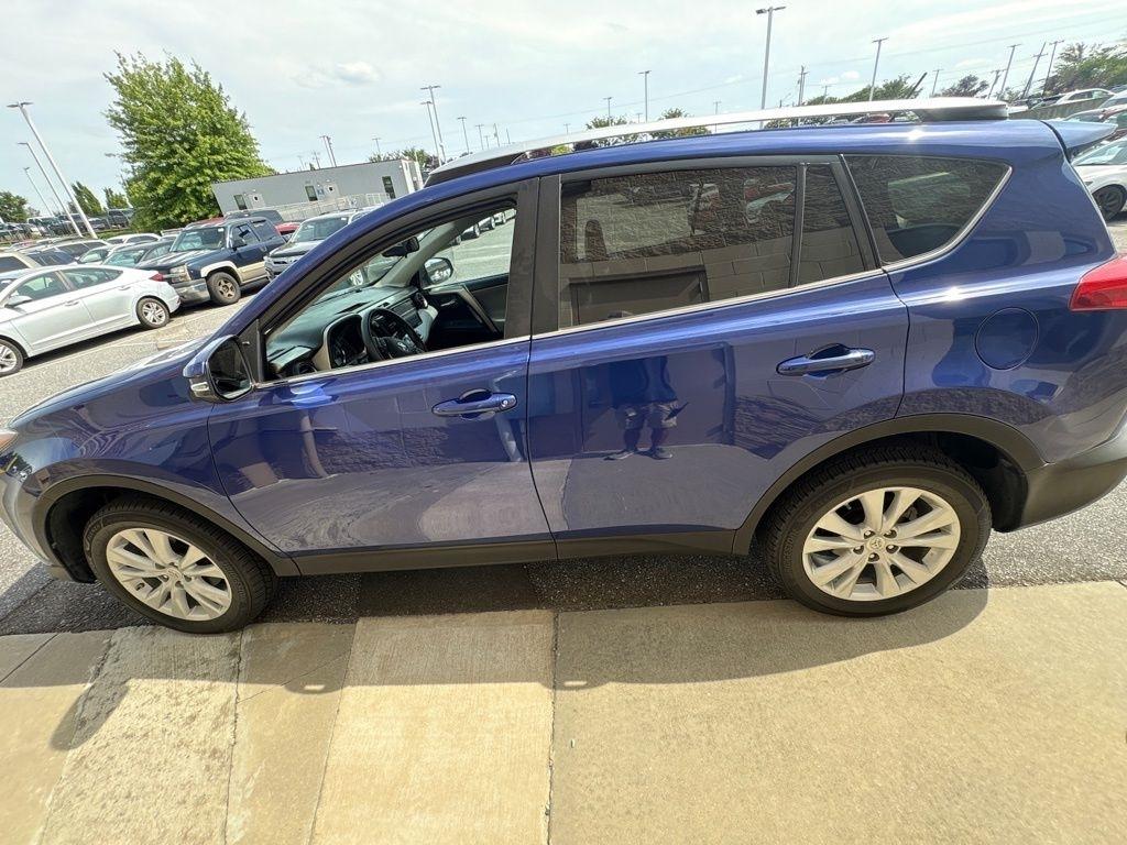 Toyota RAV4 FWD 4dr Limited (Natl) 2015