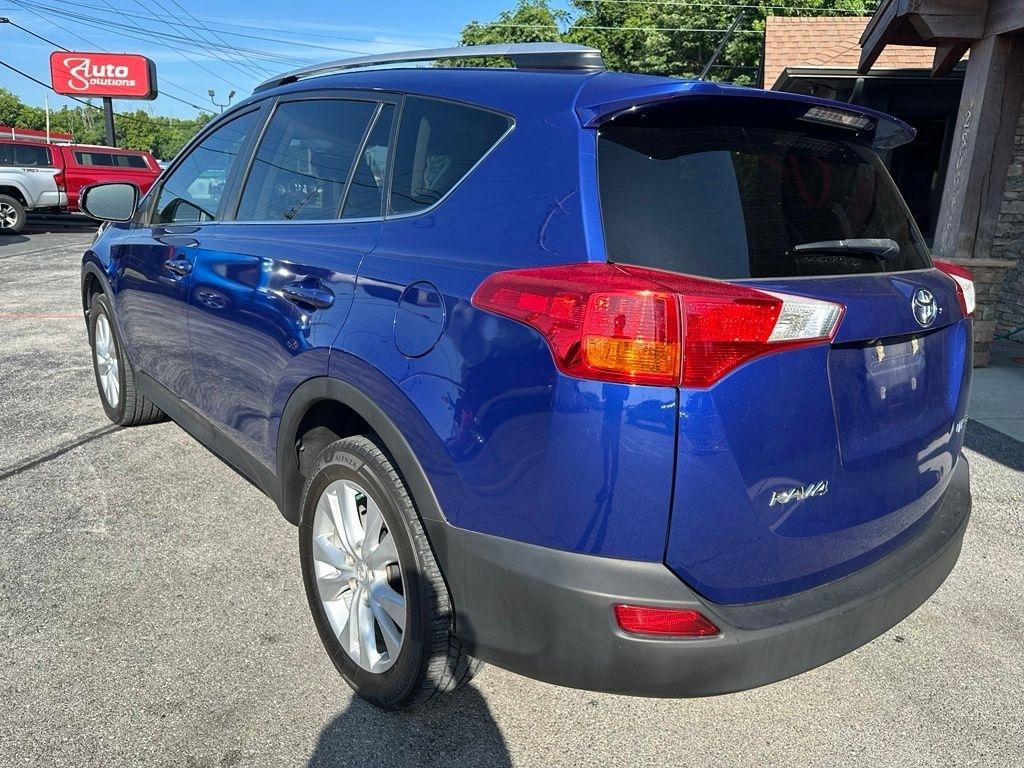Toyota RAV4 FWD 4dr Limited (Natl) 2015