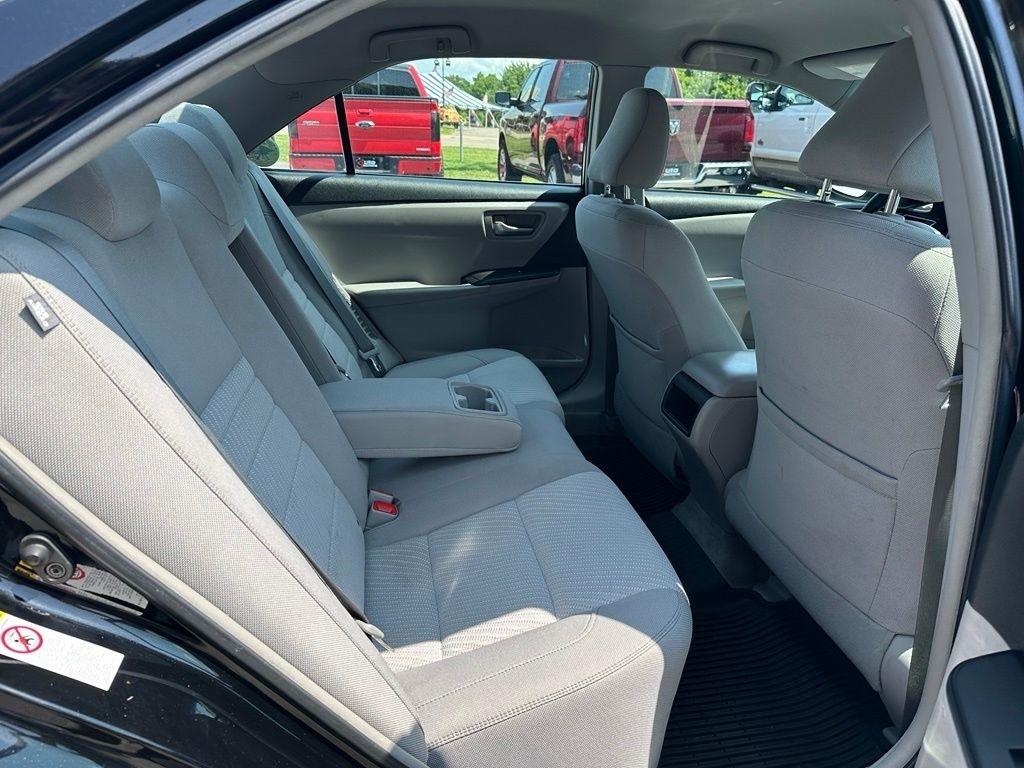 Toyota Camry Hybrid 4dr Sdn XLE (Natl) 2016