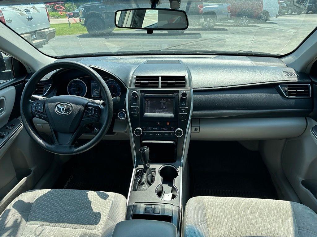 Toyota Camry Hybrid 4dr Sdn XLE (Natl) 2016