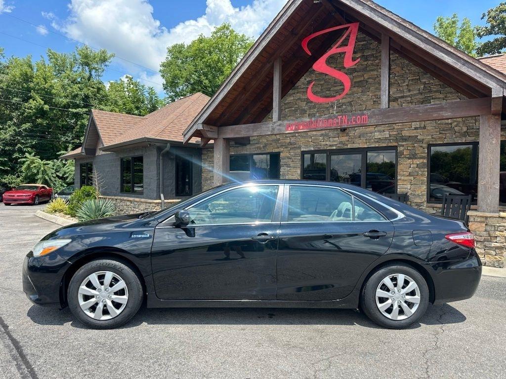 Toyota Camry Hybrid 4dr Sdn XLE (Natl) 2016