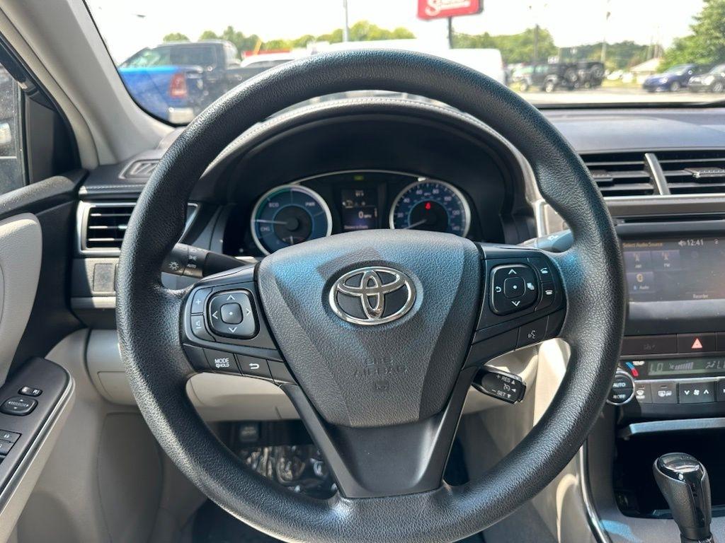 Toyota Camry Hybrid 4dr Sdn XLE (Natl) 2016