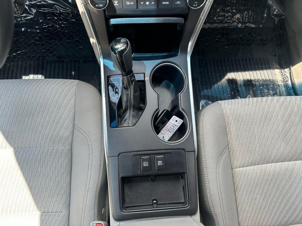 Toyota Camry Hybrid 4dr Sdn XLE (Natl) 2016