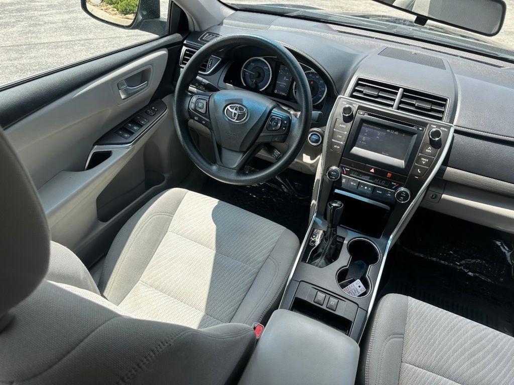 Toyota Camry Hybrid 4dr Sdn XLE (Natl) 2016