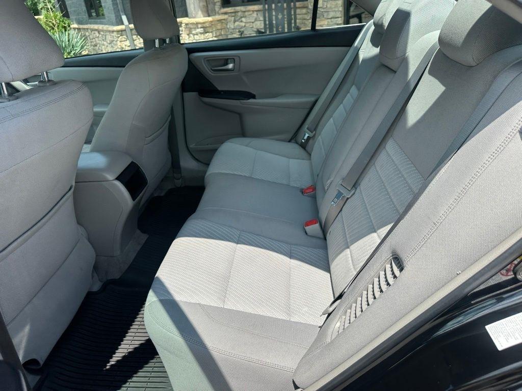 Toyota Camry Hybrid 4dr Sdn XLE (Natl) 2016