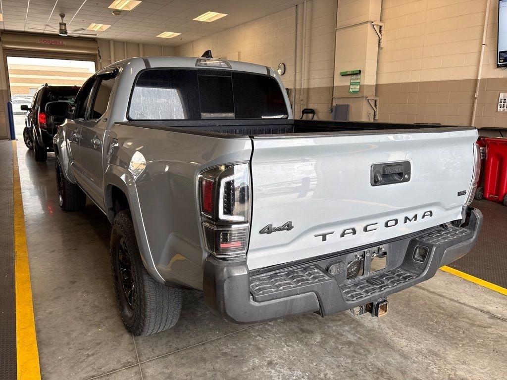 Toyota Tacoma 4WD TRD Off Road Double Cab 5' Bed V6 MT (Natl) 2021