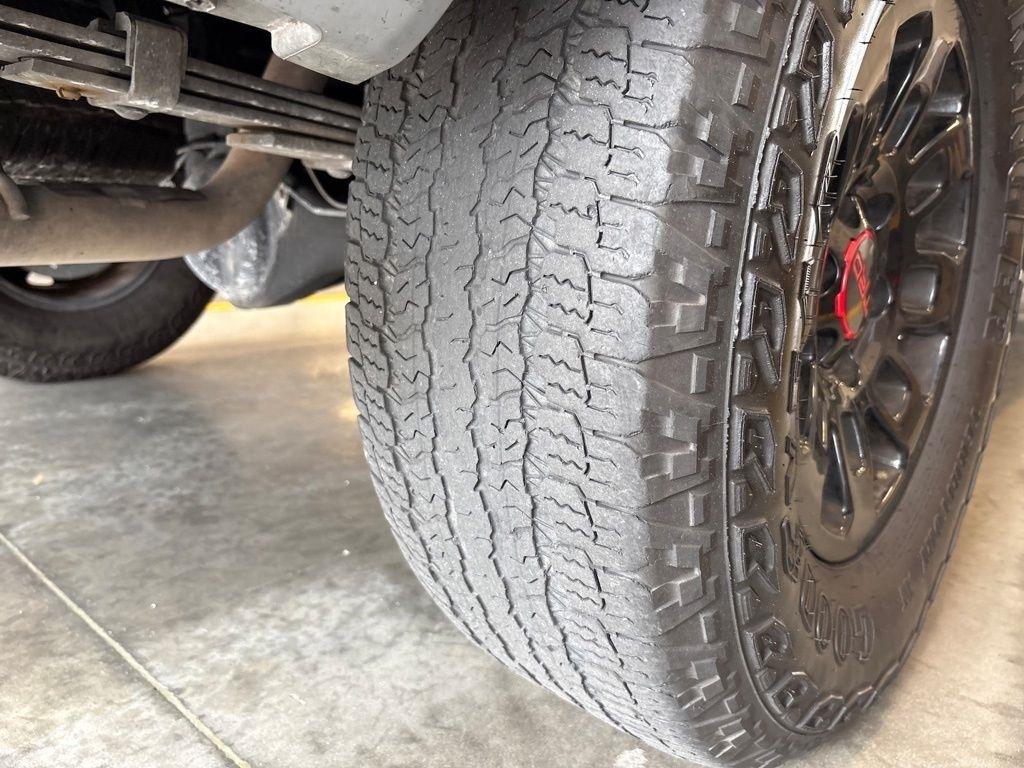 Toyota Tacoma 4WD TRD Off Road Double Cab 5' Bed V6 MT (Natl) 2021