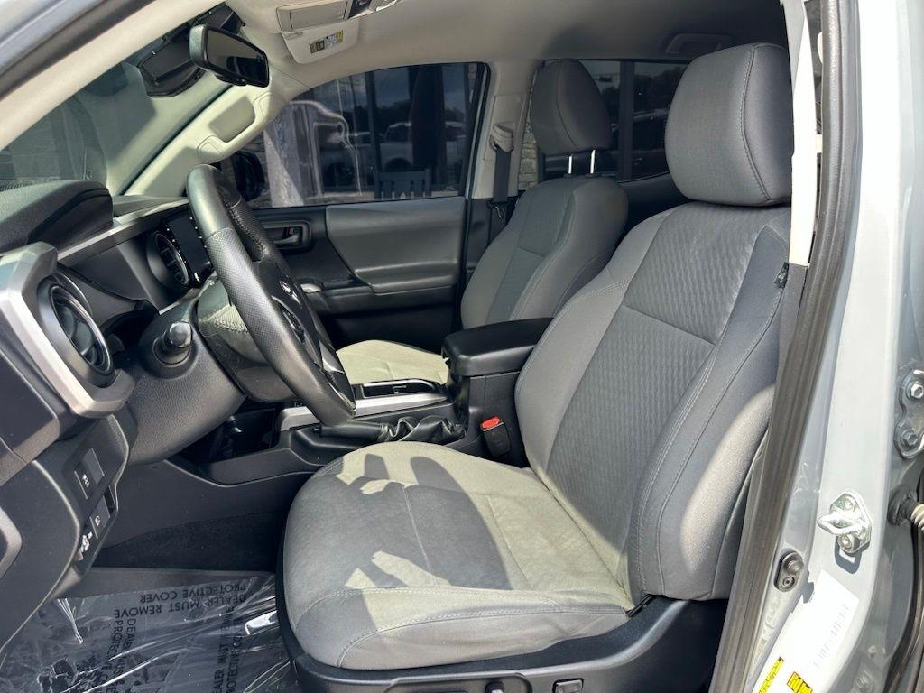 Toyota Tacoma 4WD TRD Off Road Double Cab 5' Bed V6 MT (Natl) 2021