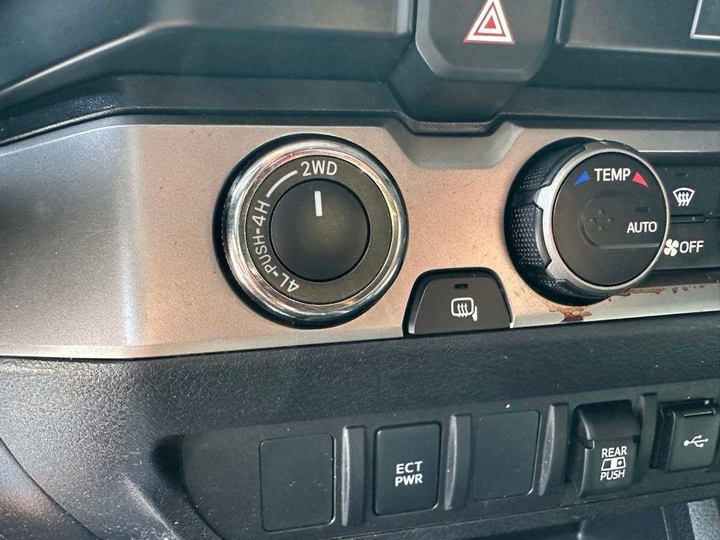 Toyota Tacoma 4WD TRD Off Road Double Cab 5' Bed V6 MT (Natl) 2021