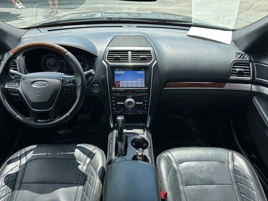 Ford Explorer Platinum 4WD 2017