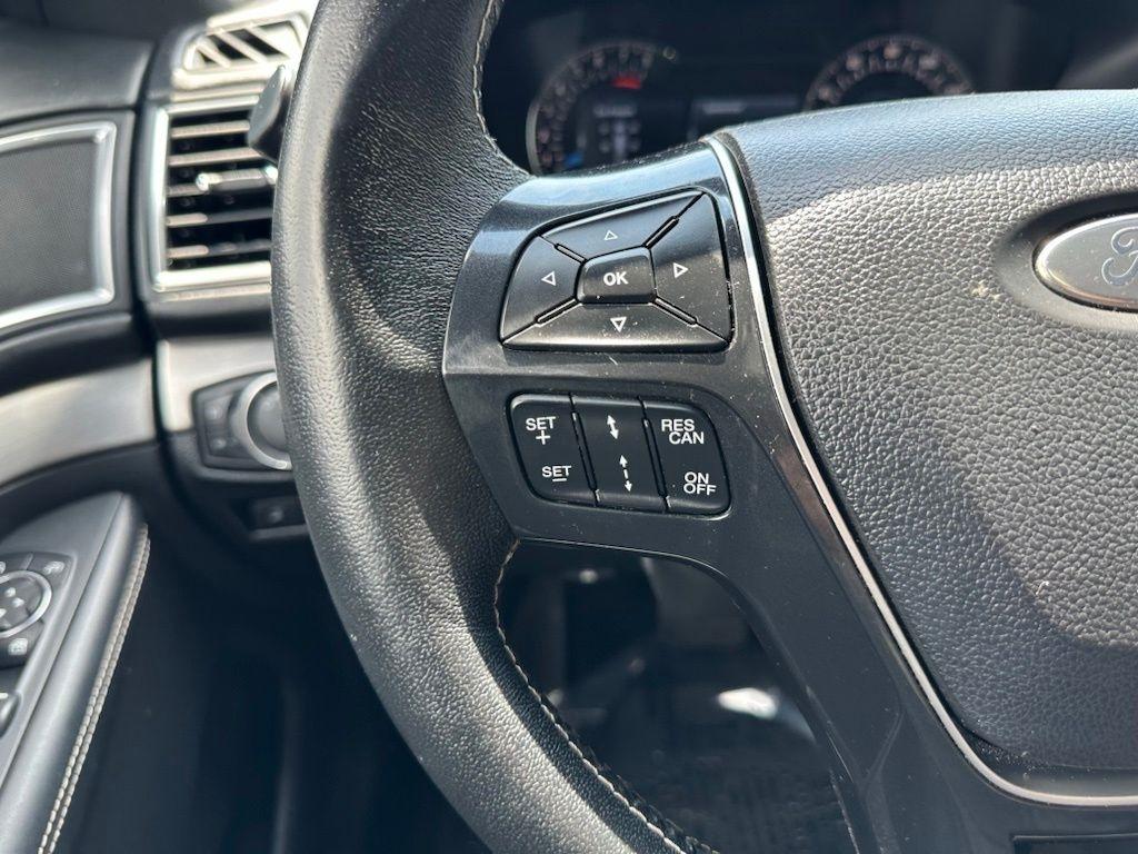 Ford Explorer Platinum 4WD 2017