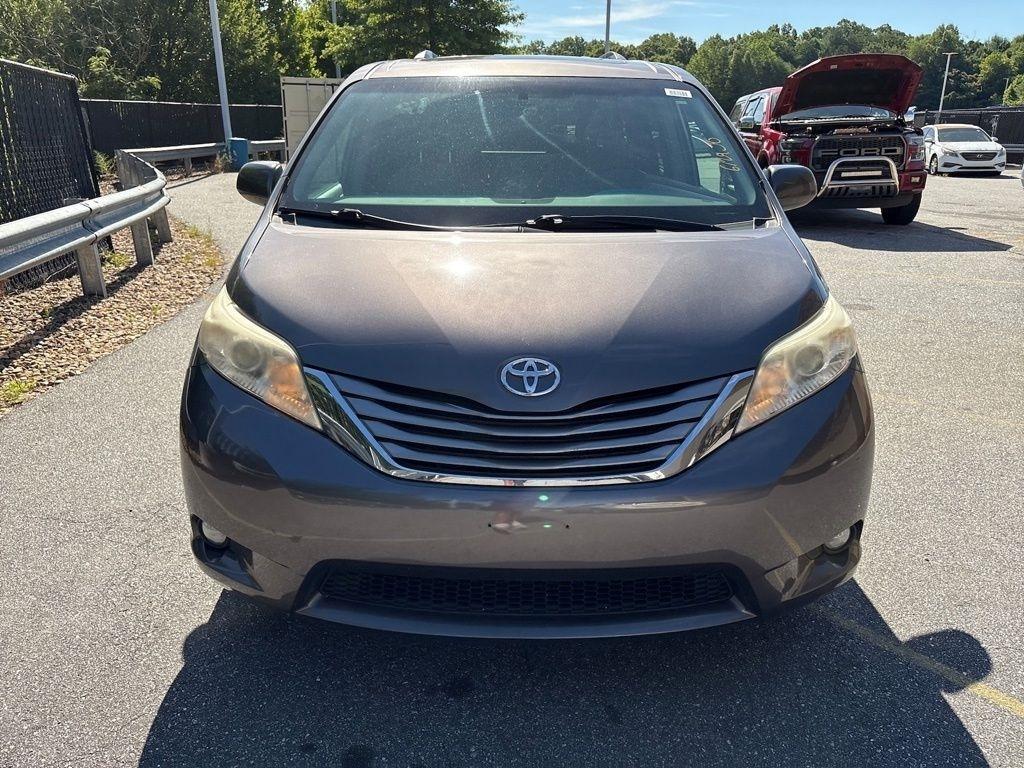 Toyota Sienna 5dr 8-Pass Van XLE Premium FWD (Natl) 2015