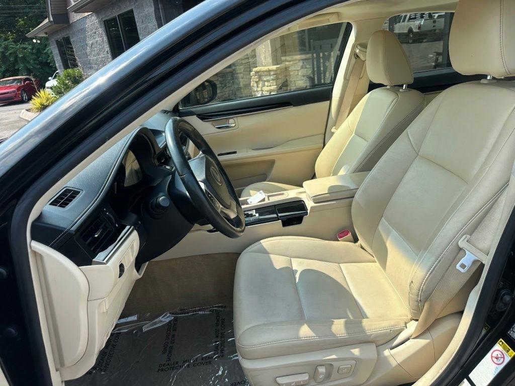 Lexus ES 350 4dr Sdn 2014