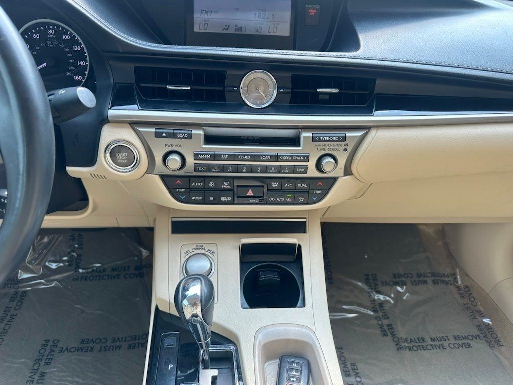 Lexus ES 350 4dr Sdn 2014