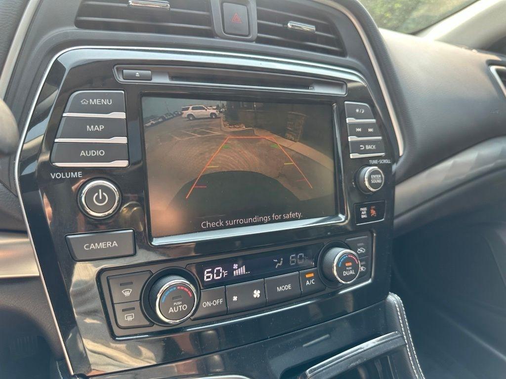 Nissan Maxima SL 3.5L 2019