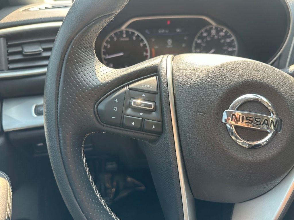 Nissan Maxima SL 3.5L 2019