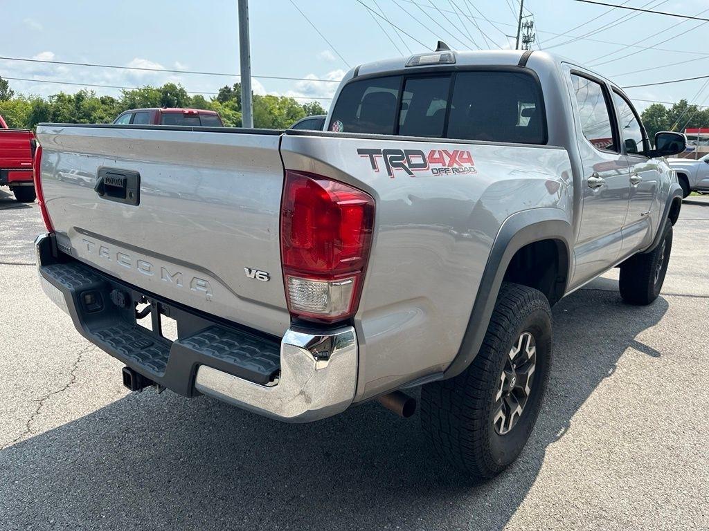 Toyota Tacoma 4WD Double Cab V6 MT TRD Off Road (Natl) 2016