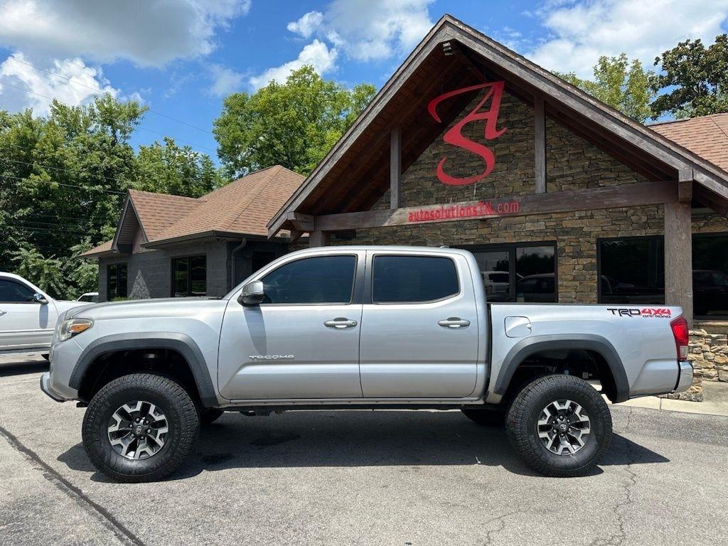 Toyota Tacoma 4WD Double Cab V6 MT TRD Off Road (Natl) 2016