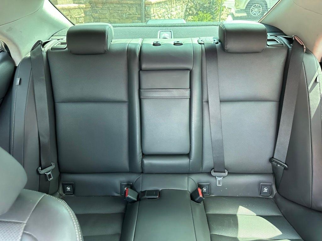 Lexus IS 350 4dr Sdn RWD 2014