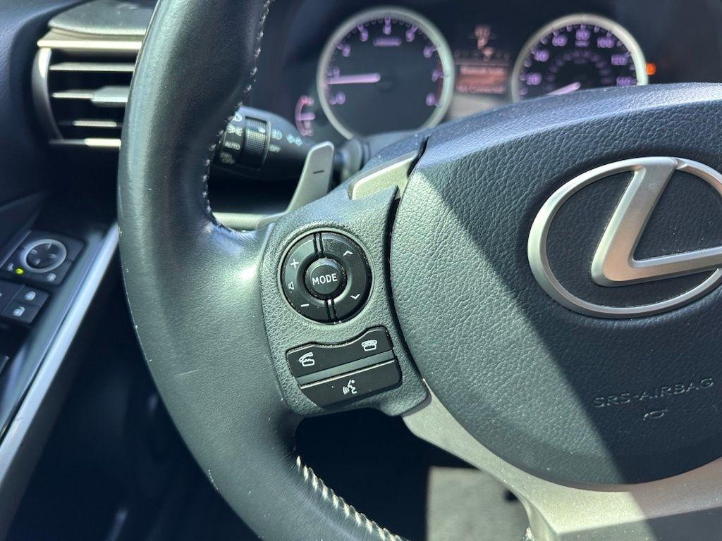 Lexus IS 350 4dr Sdn RWD 2014