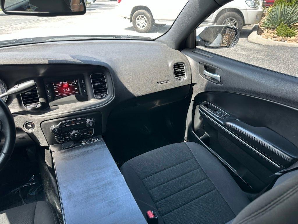 Dodge Charger 4dr Sdn Police RWD 2016