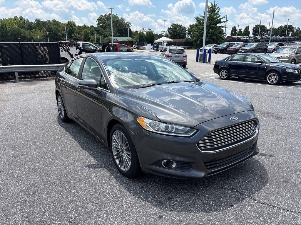 Ford Fusion 4dr Sdn SE FWD 2015