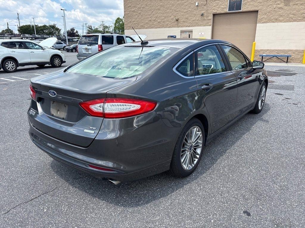 Ford Fusion 4dr Sdn SE FWD 2015