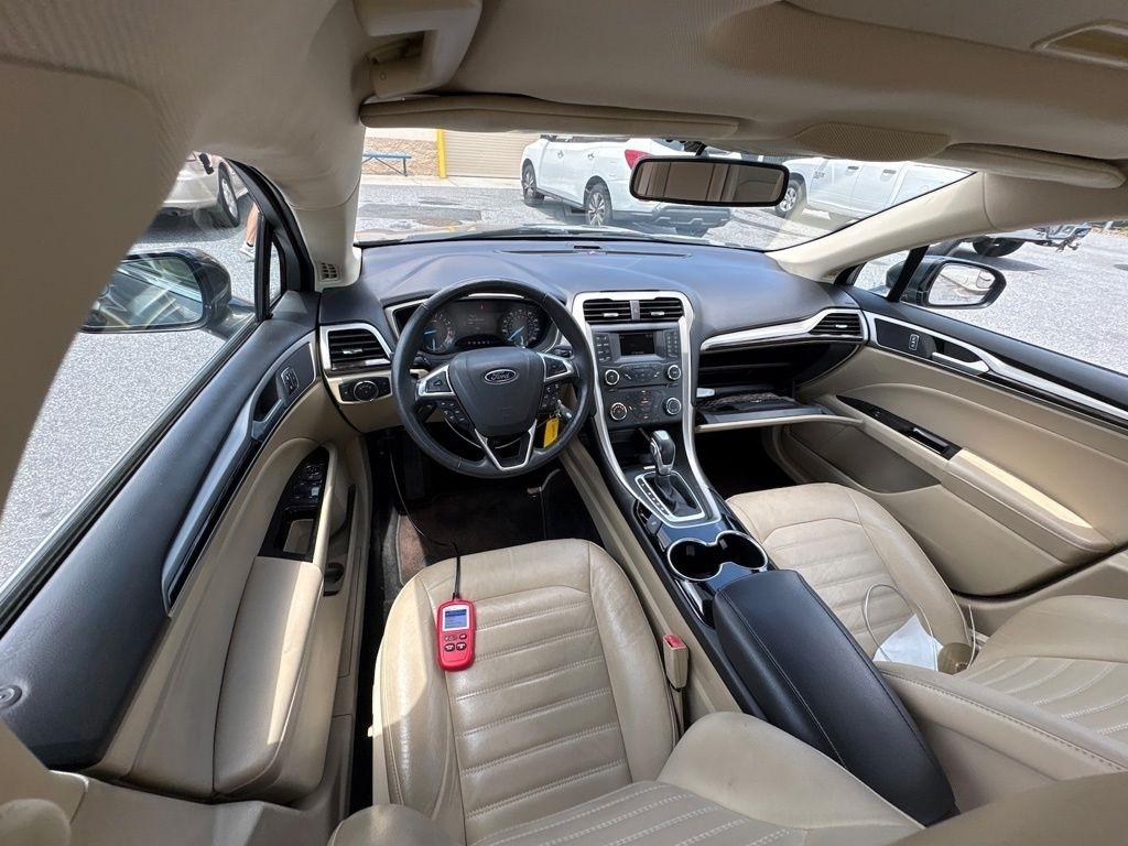 Ford Fusion 4dr Sdn SE FWD 2015