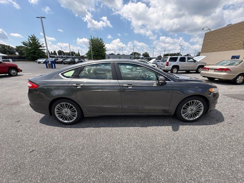 Ford Fusion 4dr Sdn SE FWD 2015