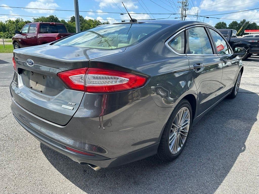 Ford Fusion 4dr Sdn SE FWD 2015