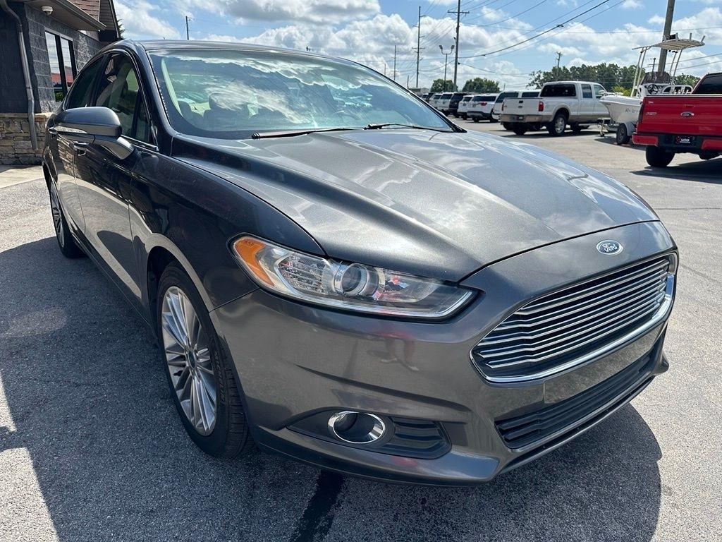 Ford Fusion 4dr Sdn SE FWD 2015