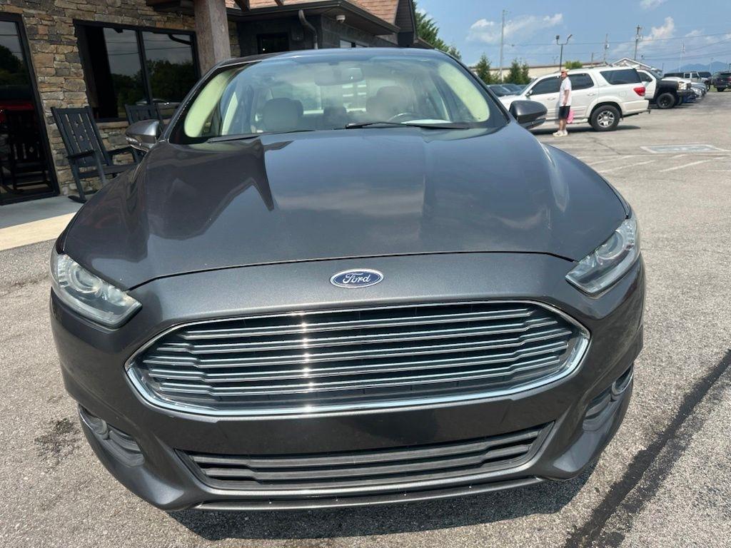 Ford Fusion 4dr Sdn SE FWD 2015